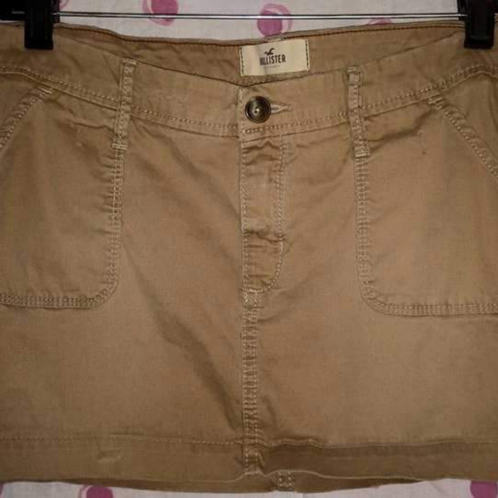 Hollister mini  size 9